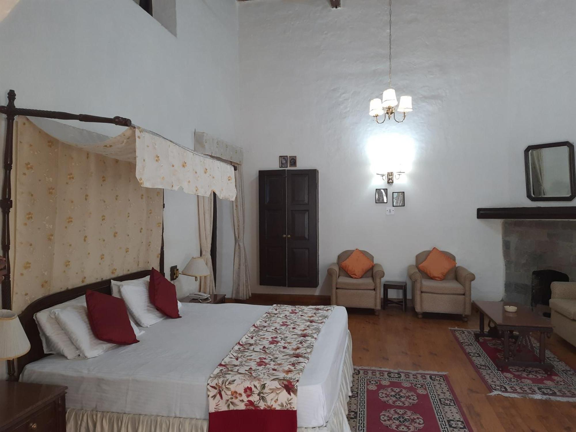 West View Hotel Ranikhet Ngoại thất bức ảnh