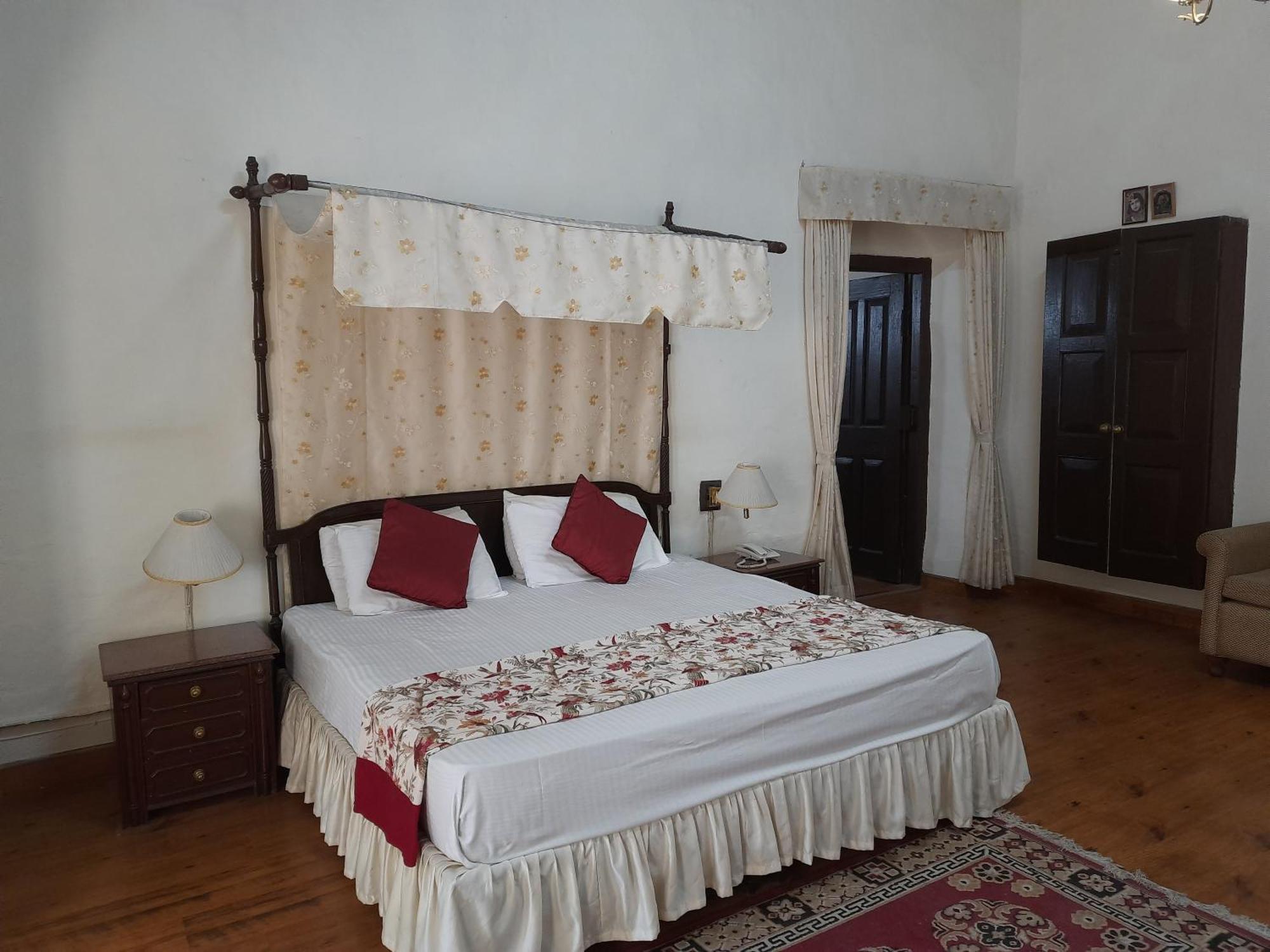 West View Hotel Ranikhet Ngoại thất bức ảnh
