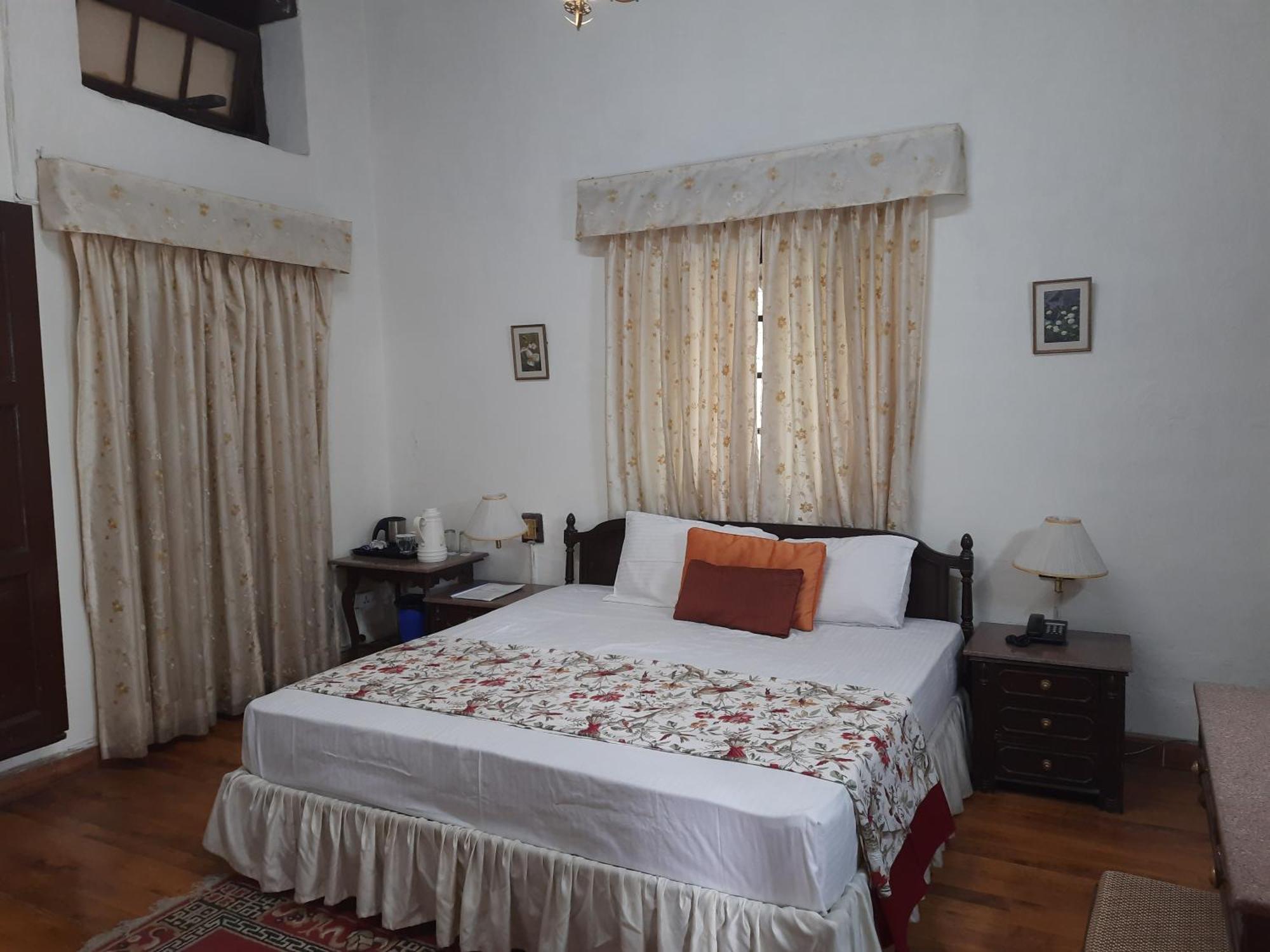 West View Hotel Ranikhet Ngoại thất bức ảnh