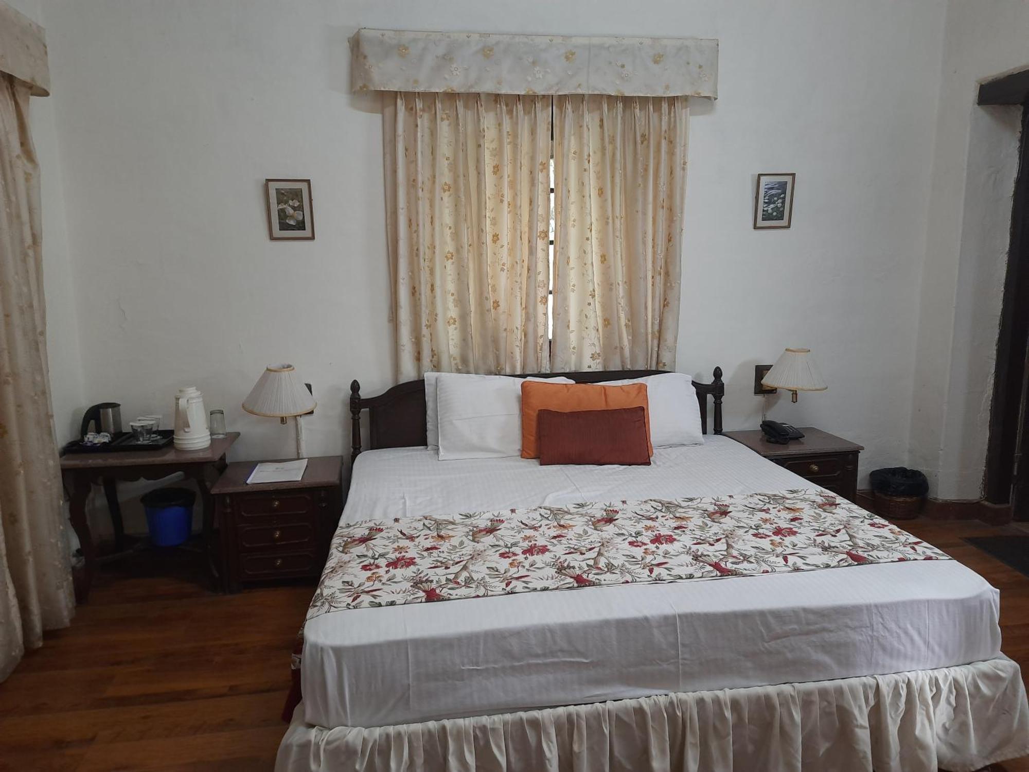 West View Hotel Ranikhet Ngoại thất bức ảnh